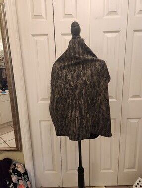 Lululemon Vinyasa Camo Print Scarf - Olive and Black